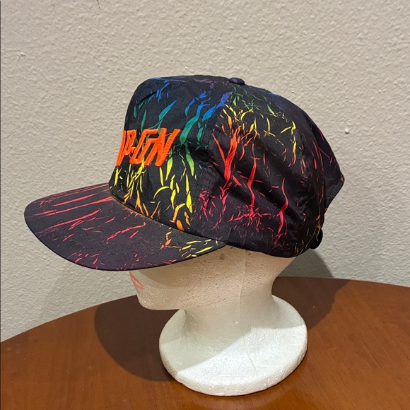 Vintage Snap-On Black Hat with Multicolor Design - Picture 2 of 10